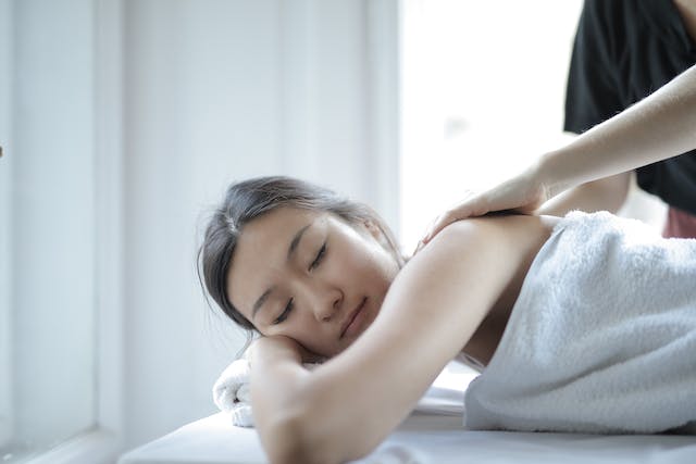 I benefici del massaggio: scopri i diversi tipi e le loro caratteristiche